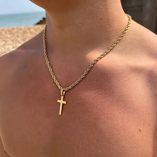 Colar Minimalista de Pingente de Cruz – Aço Inoxidável Banhado a Ouro para Homens e Mulheres – Joias Elegantes para 2025