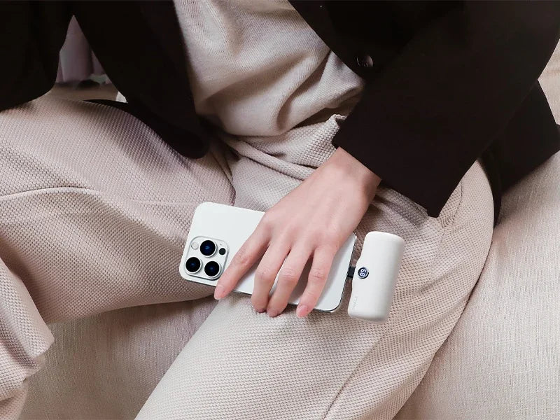 IWALK Power Bank Portátil 4800mAh - Carregador Ultra Mini com Carga Rápida para iPhone e Dispositivos Móveis - Banco de Bateria Externo