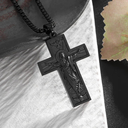 Colar Criativo com Pingente de Cruz de Jesus Cristo – Design Religioso Simples e Elegante para Homens e Mulheres