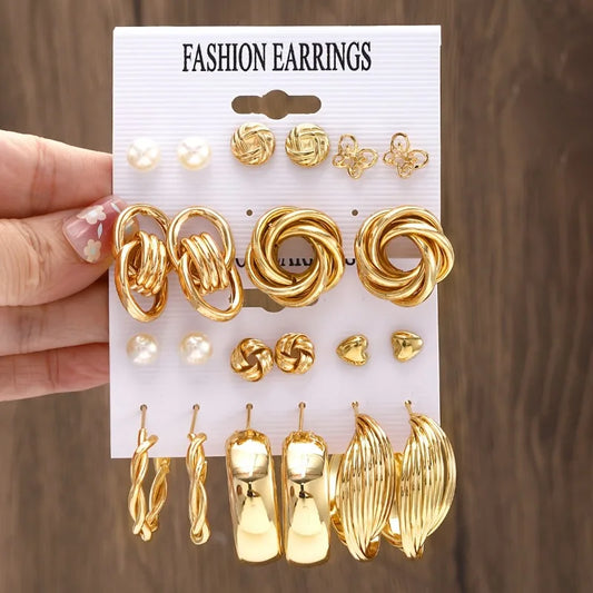 Conjunto de brincos femininos elegantes e elegantes de estilo geométrico com 11 pares de brincos luxuosos adequados para deslocamento diário
