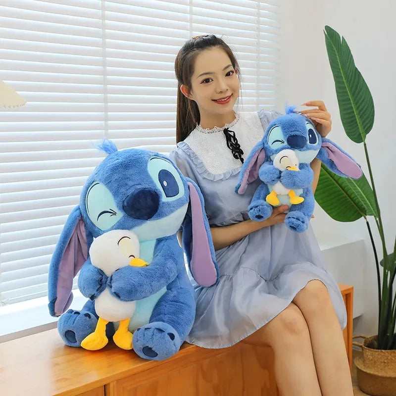 Boneca de Pelúcia Disney Stitch - Boneca Lilo - Boneca de Pato Stitch Fofa - Brinquedo de Pelúcia e Almofada - Presente de Aniversário para Crianças.